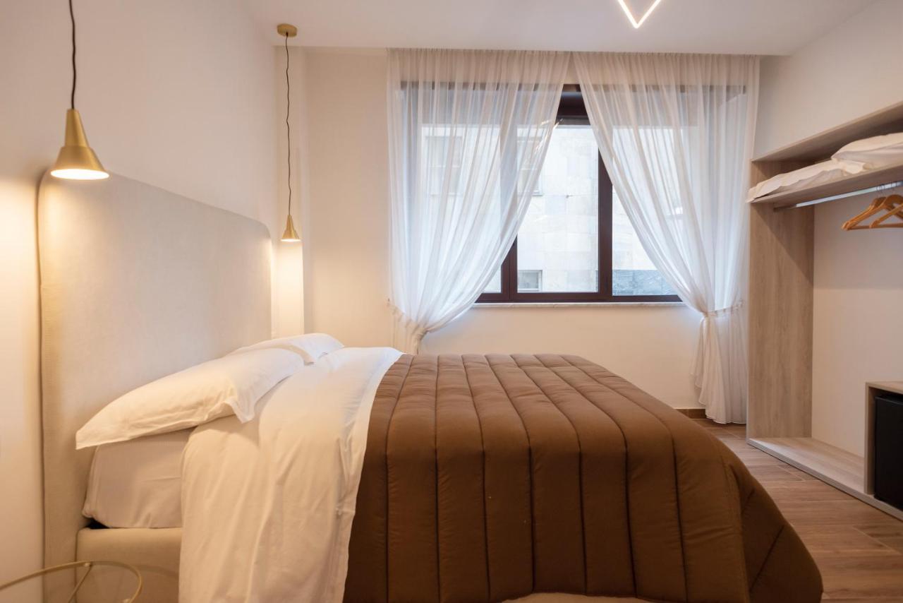 Deluxe Quadruple Room,1351630859:JPEG